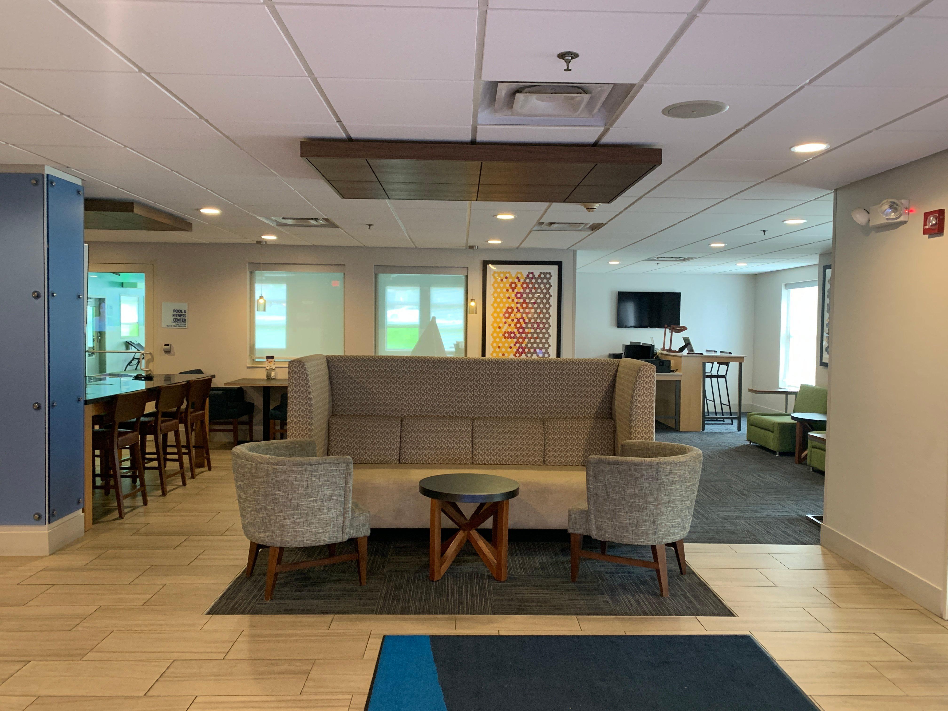 Holiday Inn Express Fairfield By Ihg Екстер'єр фото