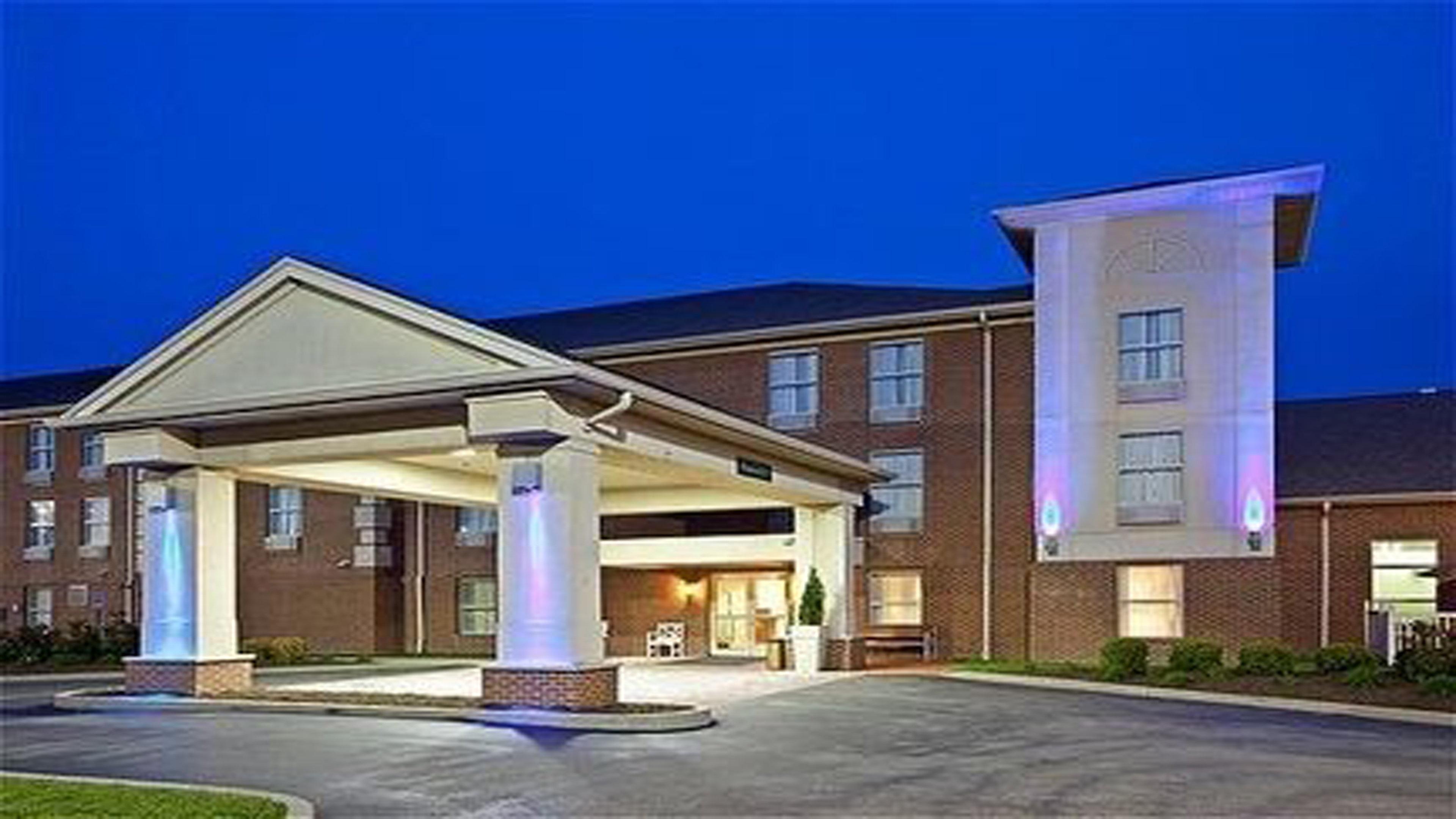 Holiday Inn Express Fairfield By Ihg Екстер'єр фото
