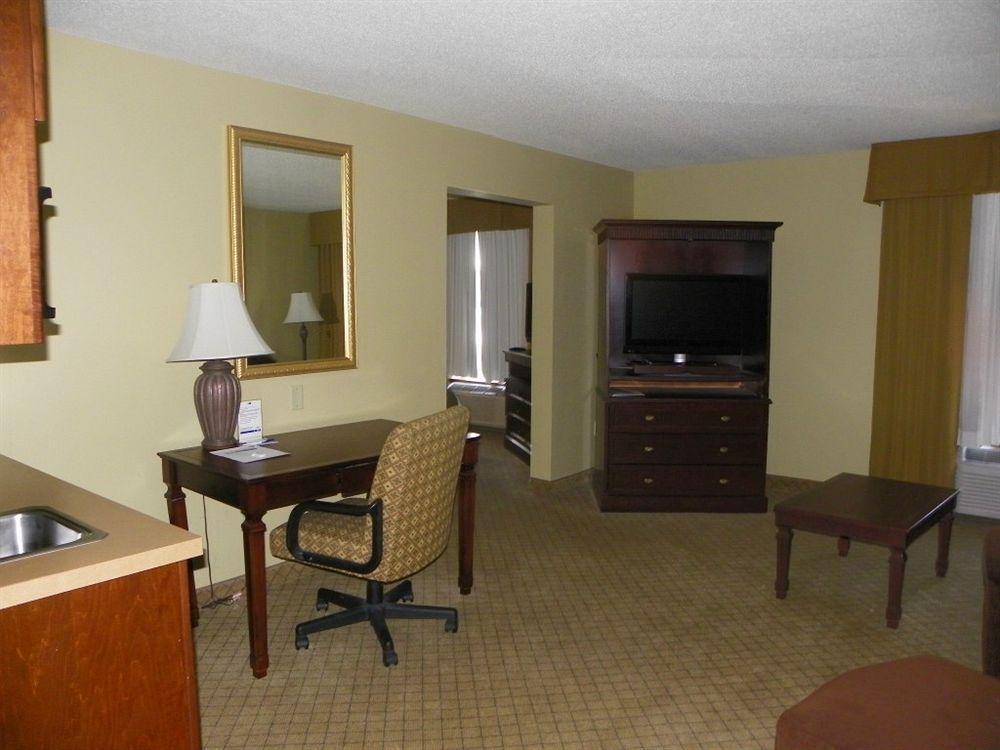 Holiday Inn Express Fairfield By Ihg Екстер'єр фото