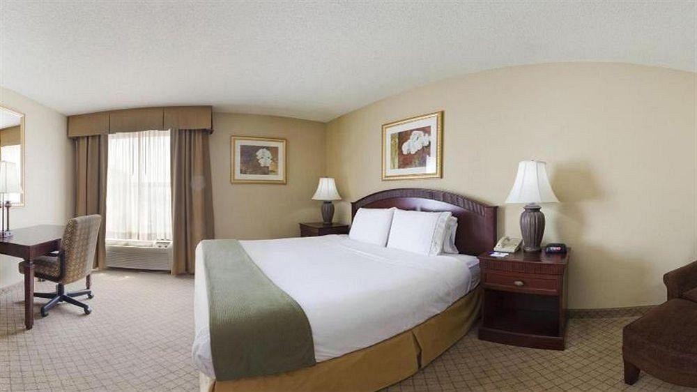 Holiday Inn Express Fairfield By Ihg Екстер'єр фото