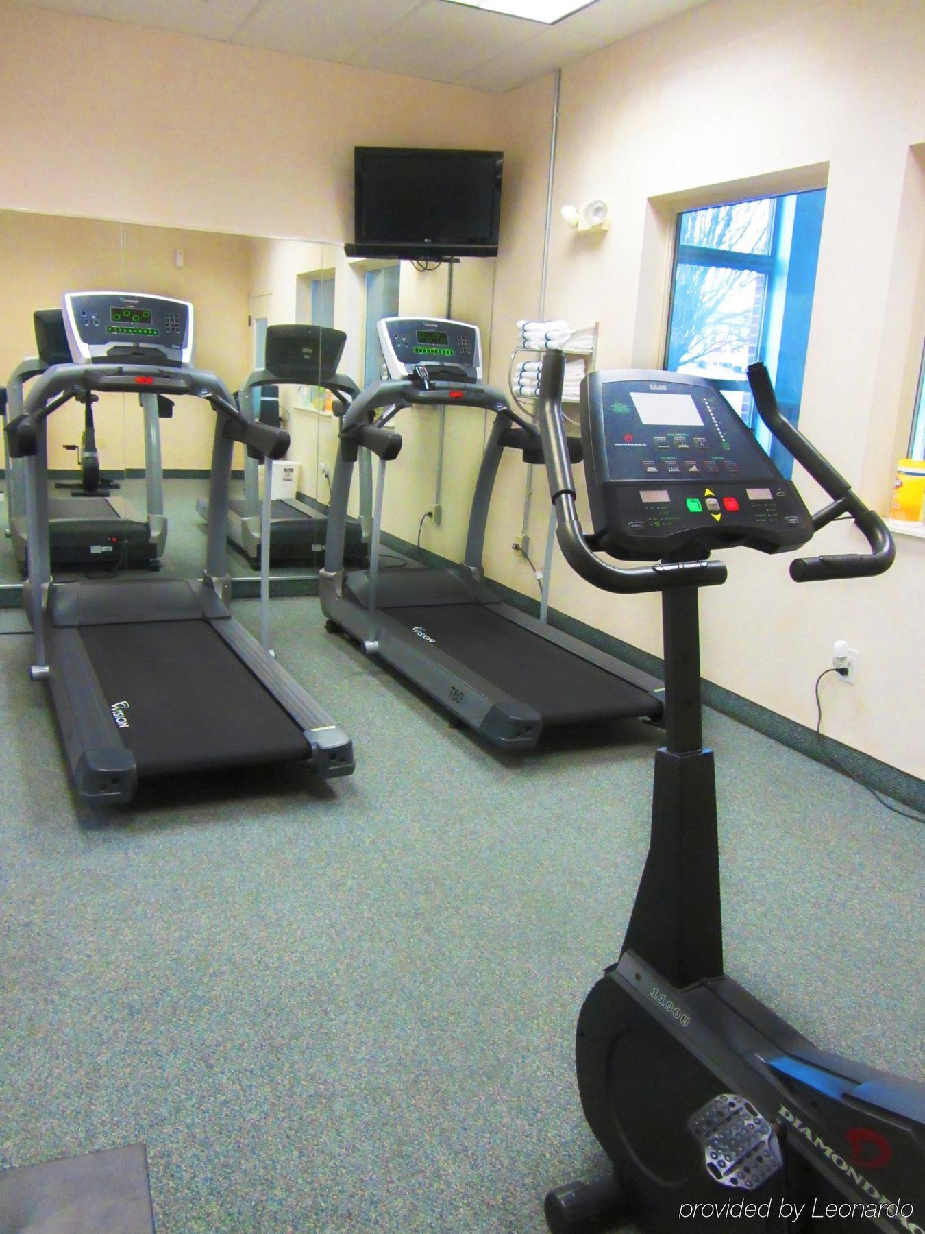 Holiday Inn Express Fairfield By Ihg Екстер'єр фото