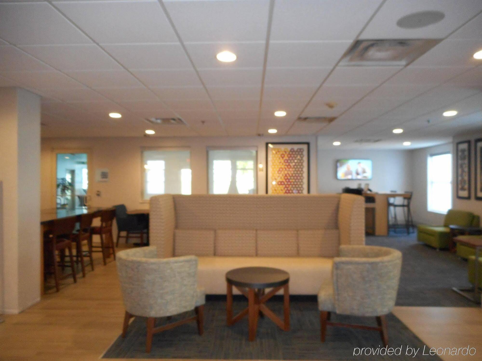 Holiday Inn Express Fairfield By Ihg Екстер'єр фото