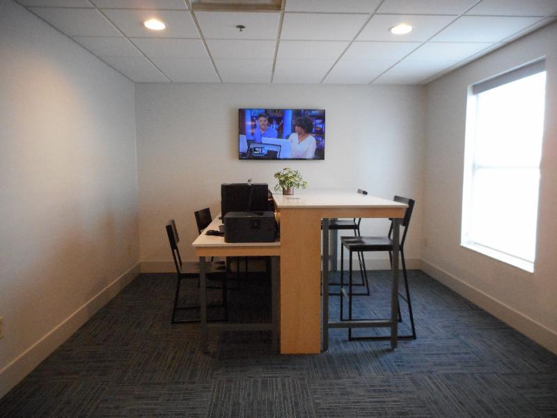 Holiday Inn Express Fairfield By Ihg Екстер'єр фото
